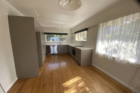 Photo of property in 37 Huntleigh Park Way, Ngaio, Wellington, 6035