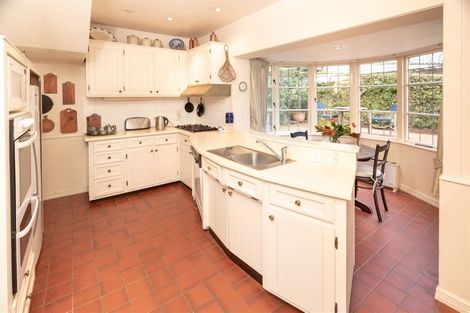 Photo of property in 331 Karori Road, Karori, Wellington, 6012