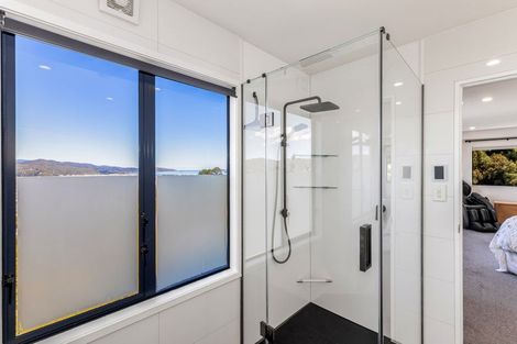 Photo of property in 13 Avonlea Grove, Belmont, Lower Hutt, 5010