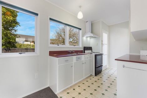 Photo of property in 2/25 Kipling Crescent, Stoke, Nelson, 7011