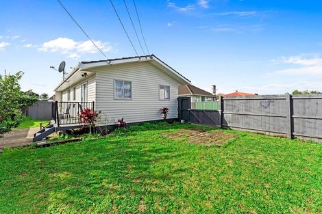 Photo of property in 1/16 Sandra Avenue, Otara, Auckland, 2023