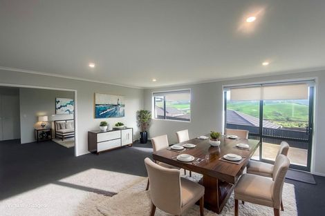 Photo of property in 14 James Elliot Way, Pokeno, 2402