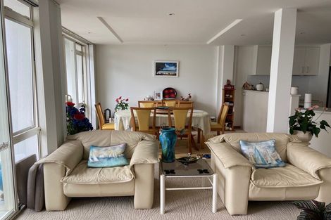 Photo of property in The Sands Apartments, 26/47 The Strand, Takapuna, Auckland, 0622