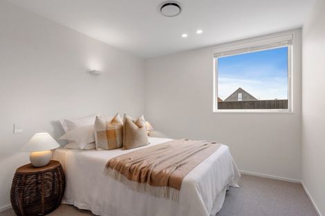 Photo of property in 37 Finstock Way, Rolleston, 7614