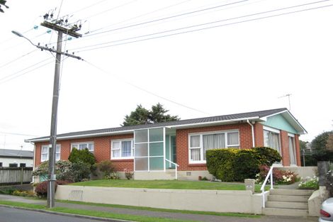 Photo of property in 66 Record Street, Fitzroy, New Plymouth, 4312