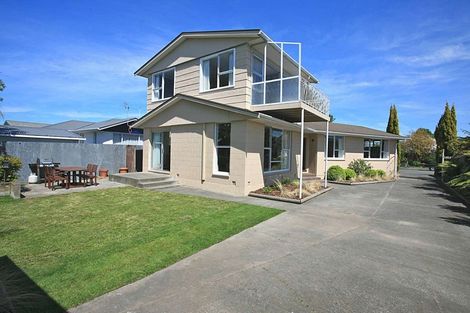 Photo of property in 6 Birdling Place, Halswell, Christchurch, 8025