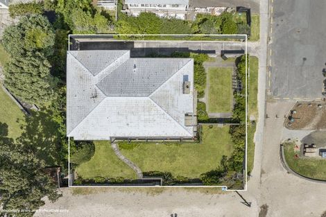 Photo of property in 21 The Strand, Takapuna, Auckland, 0622