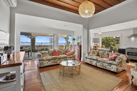 Photo of property in 324 Thames Coast Sh25 Road, Thornton Bay, Thames, 3575