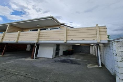 Photo of property in 2/7 Division Street, Riccarton, Christchurch, 8041