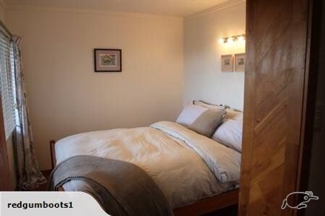 Photo of property in 25 Rosario Crescent, Red Beach, 0932