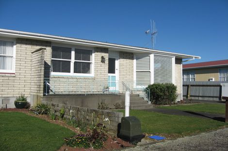 Photo of property in 1 Merton Place, Levin, 5510