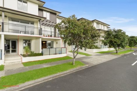 Photo of property in 1/15 Waihi Way, East Tamaki, Auckland, 2013