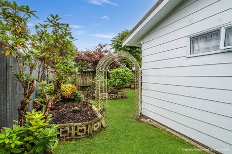 Photo of property in 38a Saint Annes Street, Levin, 5510