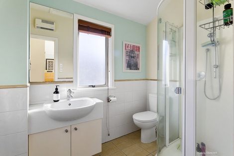 Photo of property in 35a Hobson Crescent, Thorndon, Wellington, 6011