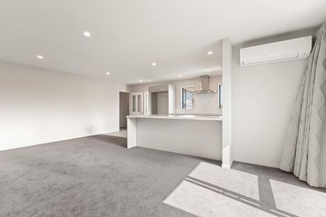 Photo of property in 130 Shillingford Boulevard, Rolleston, 7615