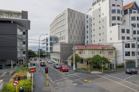 Photo of property in 32 Pipitea Street, Thorndon, Wellington, 6011