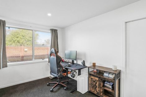 Photo of property in 11 De Ville Place, Burwood, Christchurch, 8061