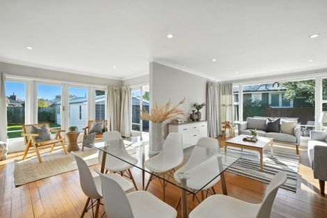 Photo of property in 215 Greers Road, Bryndwr, Christchurch, 8053