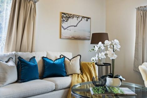 Photo of property in 1/729 Swanson Road, Swanson, Auckland, 0612