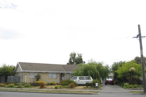 Photo of property in 492 Mairehau Road, Parklands, Christchurch, 8083