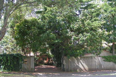 Photo of property in 27 Princes Street, Northcote Point, Auckland, 0627