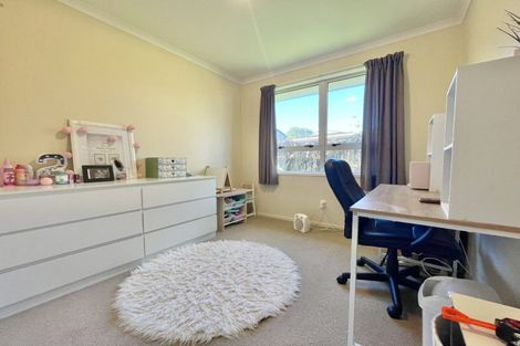 Photo of property in 12 Tawa Place, Tokoroa, 3420
