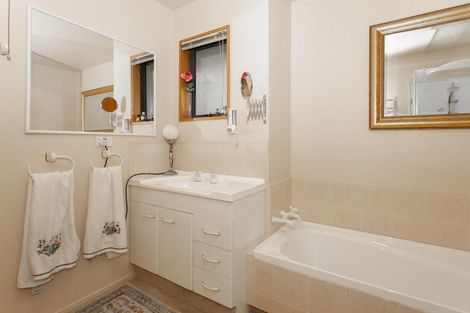 Photo of property in 21 Mona Square, Ashburton, 7700