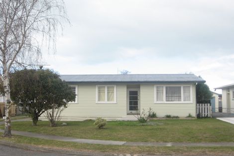 Photo of property in 42 Fleming Crescent, Maraenui, Napier, 4110