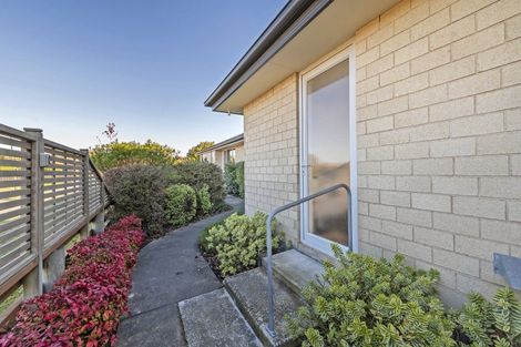 Photo of property in 77 North Terrace, Darfield, 7510