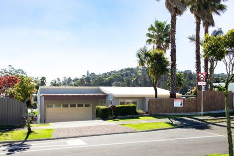 Photo of property in 5 Coralsea Way, Arkles Bay, Whangaparaoa, 0932