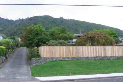 Photo of property in 57 Winara Avenue, Waikanae, 5036
