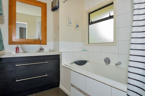 Photo of property in 53 Island Road, Whataupoko, Gisborne, 4010