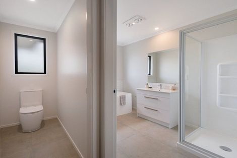 Photo of property in 126 Sentinel Avenue, Omokoroa, 3114