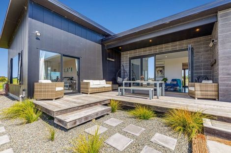 Photo of property in 57 Beechwood Road, Feilding, 4779