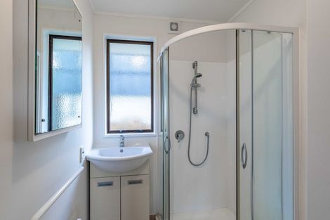 Photo of property in 2/900a Mount Eden Road, Three Kings, Auckland, 1024