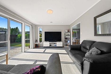 Photo of property in 2 Montana Place, Dinsdale, Hamilton, 3204