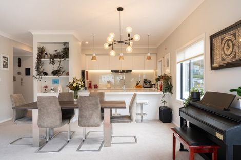 Photo of property in 16 Rochdale Drive, Churton Park, Wellington, 6037