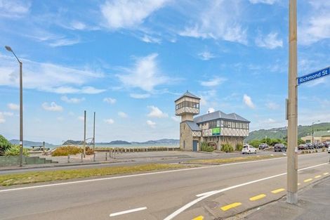 Photo of property in 2/6 Richmond Street, Petone, Lower Hutt, 5012