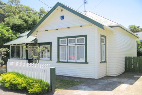 Photo of property in 22 Tapiri Street, Hataitai, Wellington, 6021