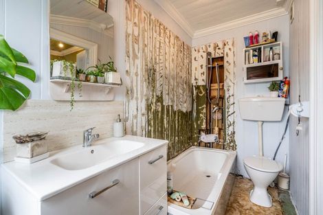 Photo of property in 152 Crinan Street, Appleby, Invercargill, 9812