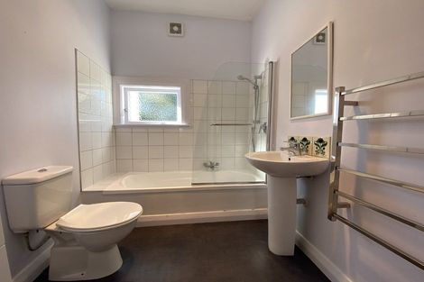 Photo of property in 7a Freyberg Street, Lyall Bay, Wellington, 6022