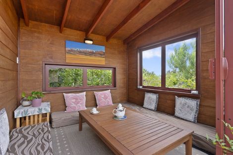 Photo of property in 9 Mohill Place, East Tamaki Heights, Auckland, 2016