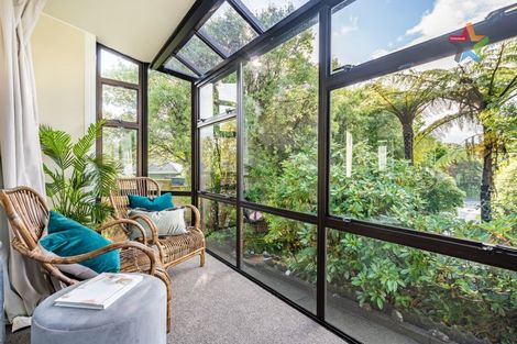 Photo of property in 54 Poto Road, Normandale, Lower Hutt, 5010