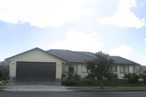 Photo of property in 25 Armoy Drive, East Tamaki, Auckland, 2016