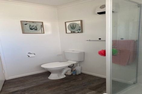 Photo of property in 14 Upham Street, Havelock North, 4130