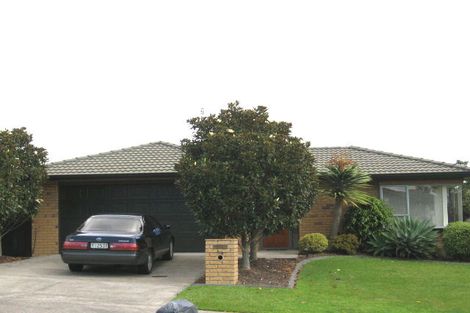 Photo of property in 86 Buscomb Avenue, Henderson, Auckland, 0610
