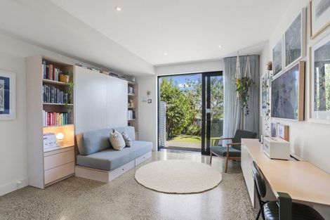 Photo of property in 216 Hobsonville Point Road, Hobsonville, Auckland, 0616