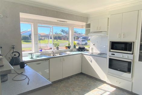 Photo of property in 142 Gloucester Road, Mount Maunganui, 3116