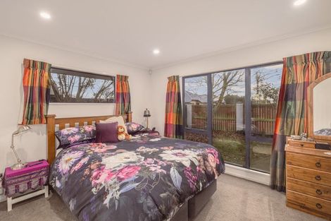 Photo of property in 5 Excalibur Place, Burwood, Christchurch, 8083