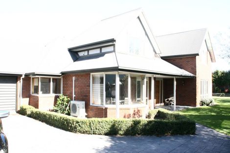 Photo of property in 75 Condell Avenue, Papanui, Christchurch, 8053